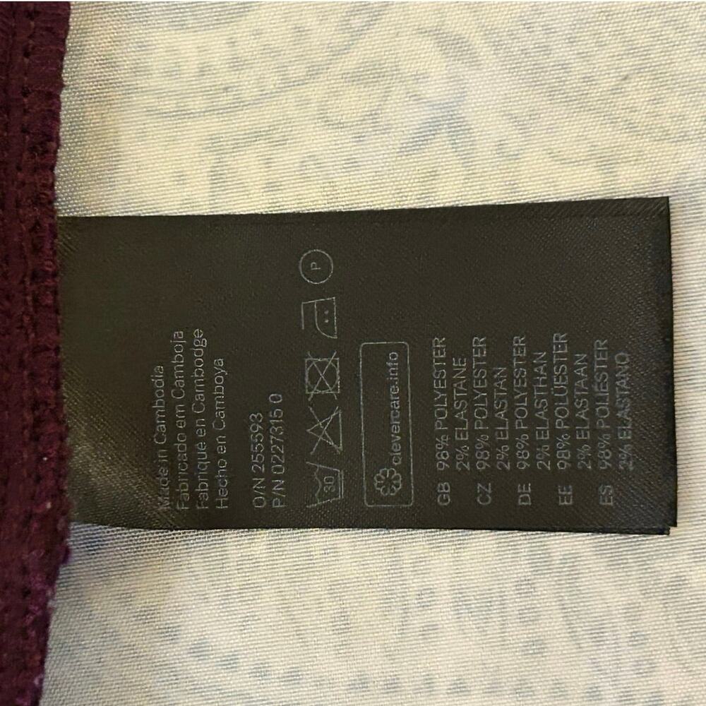 Burgundy skater skirt, quilted